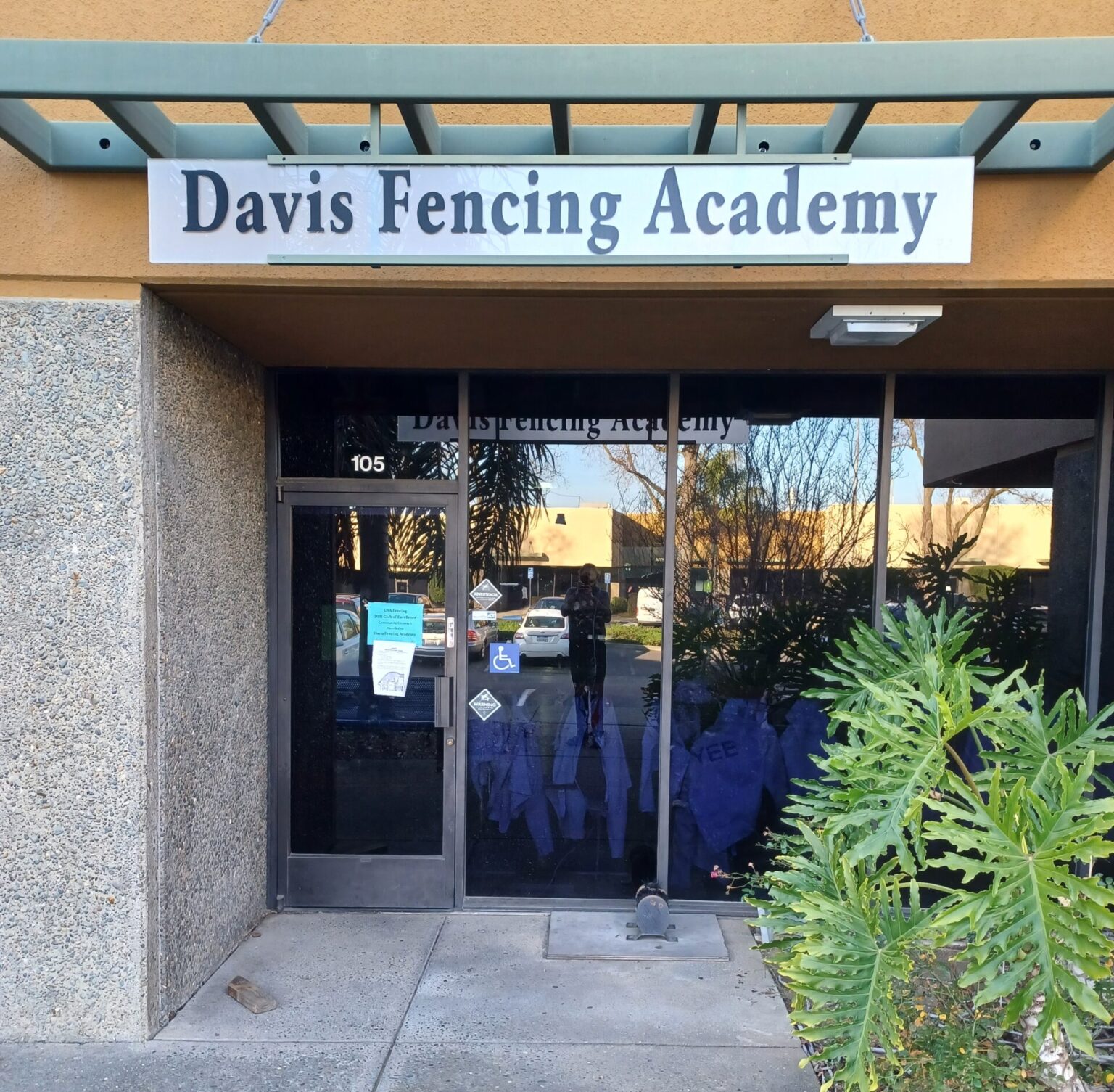 Davis Fencing Academy Putting swords into the hands of innocent